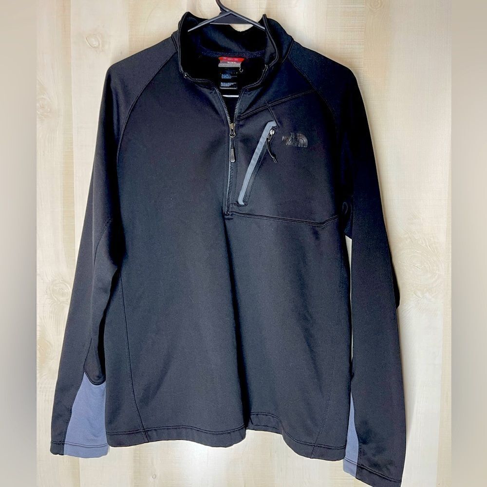 The North‎ Face Canyonlands black 1/2 zip long sleeve pullover, size large